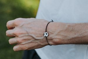 Bransoletka sznurkowa Football Black Bracelet